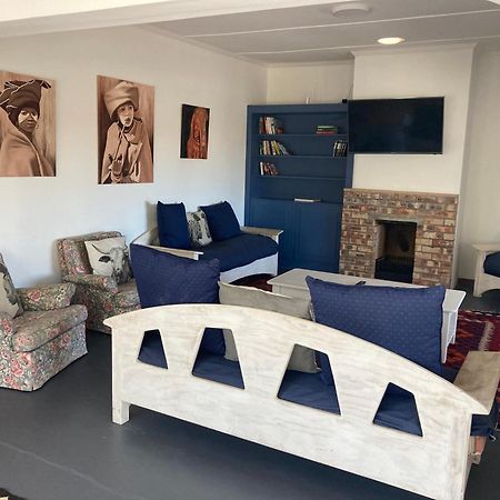 Hermanus Backpackers & Budget Accommodation Extérieur photo