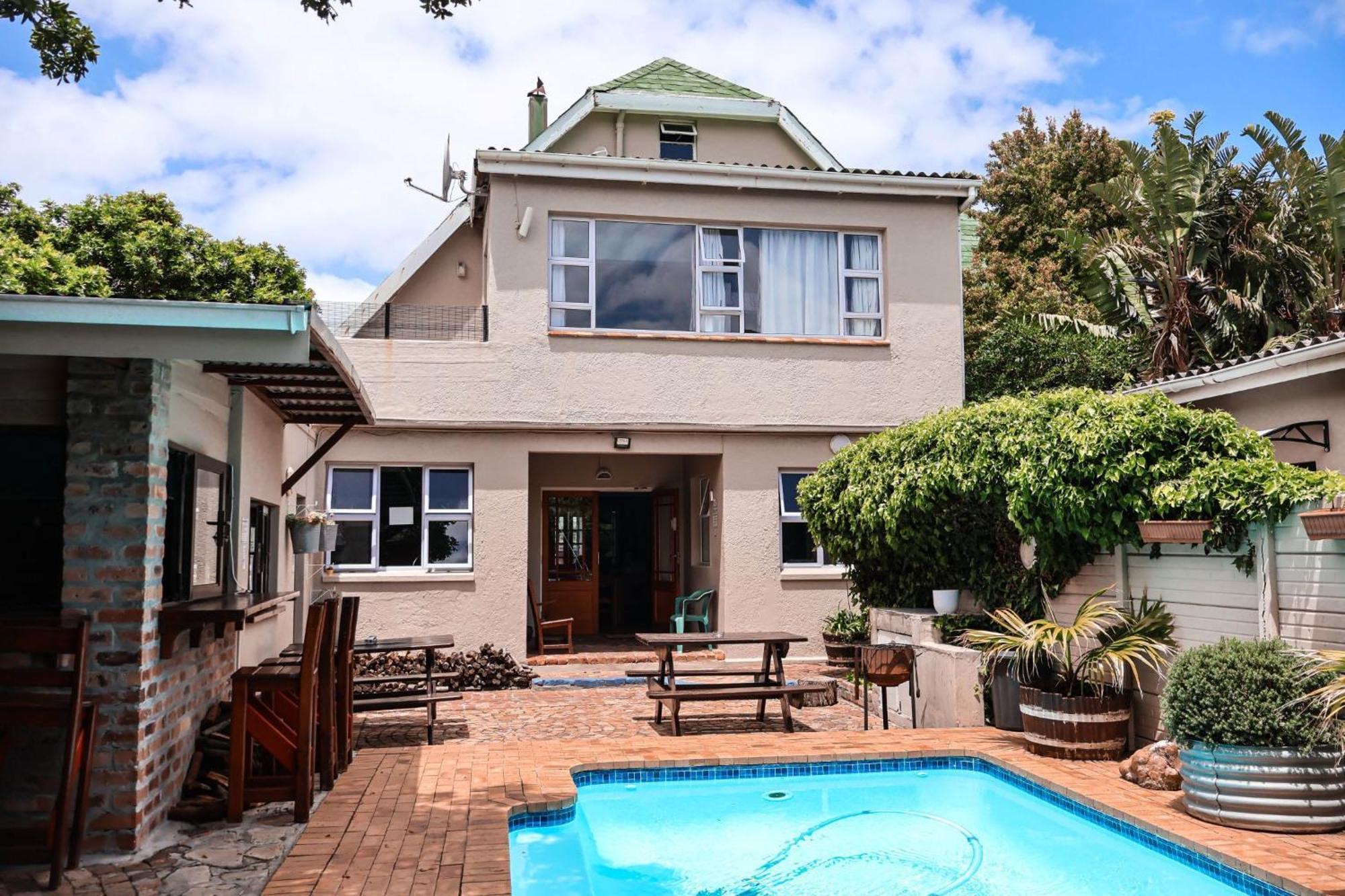 Hermanus Backpackers & Budget Accommodation Extérieur photo