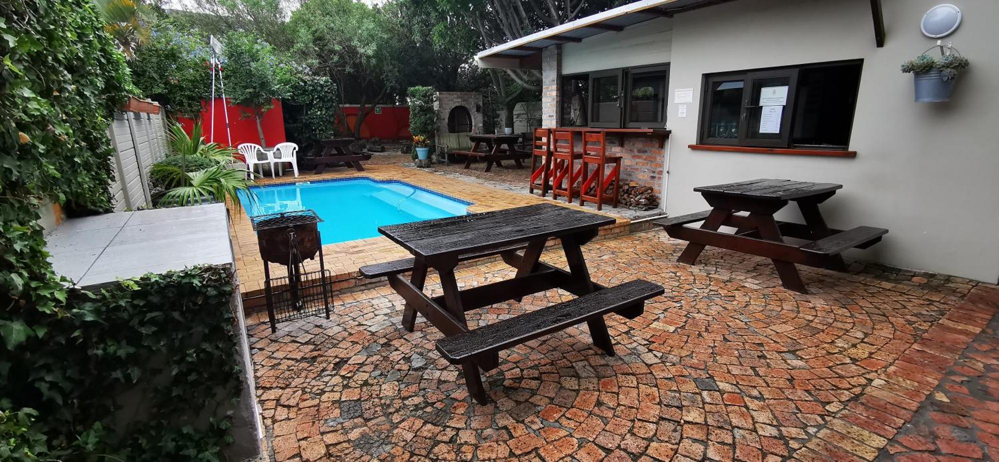 Hermanus Backpackers & Budget Accommodation Extérieur photo