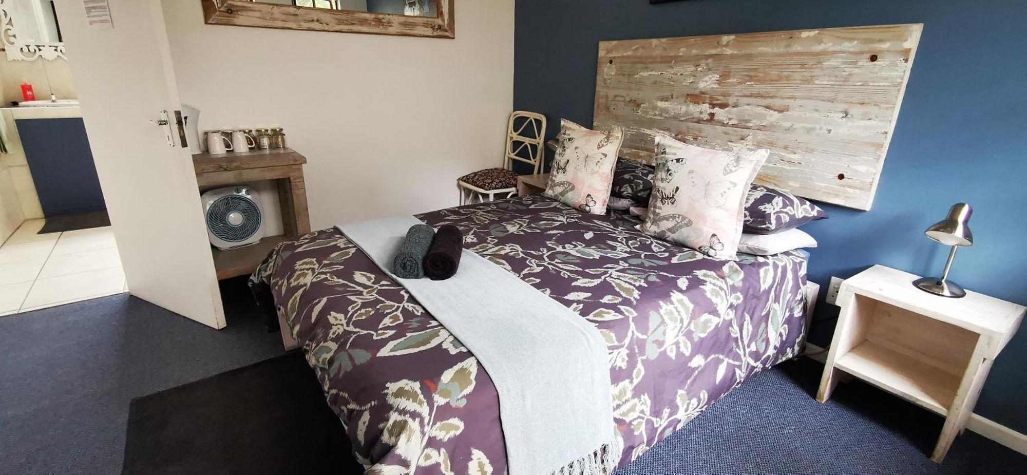 Hermanus Backpackers & Budget Accommodation Extérieur photo