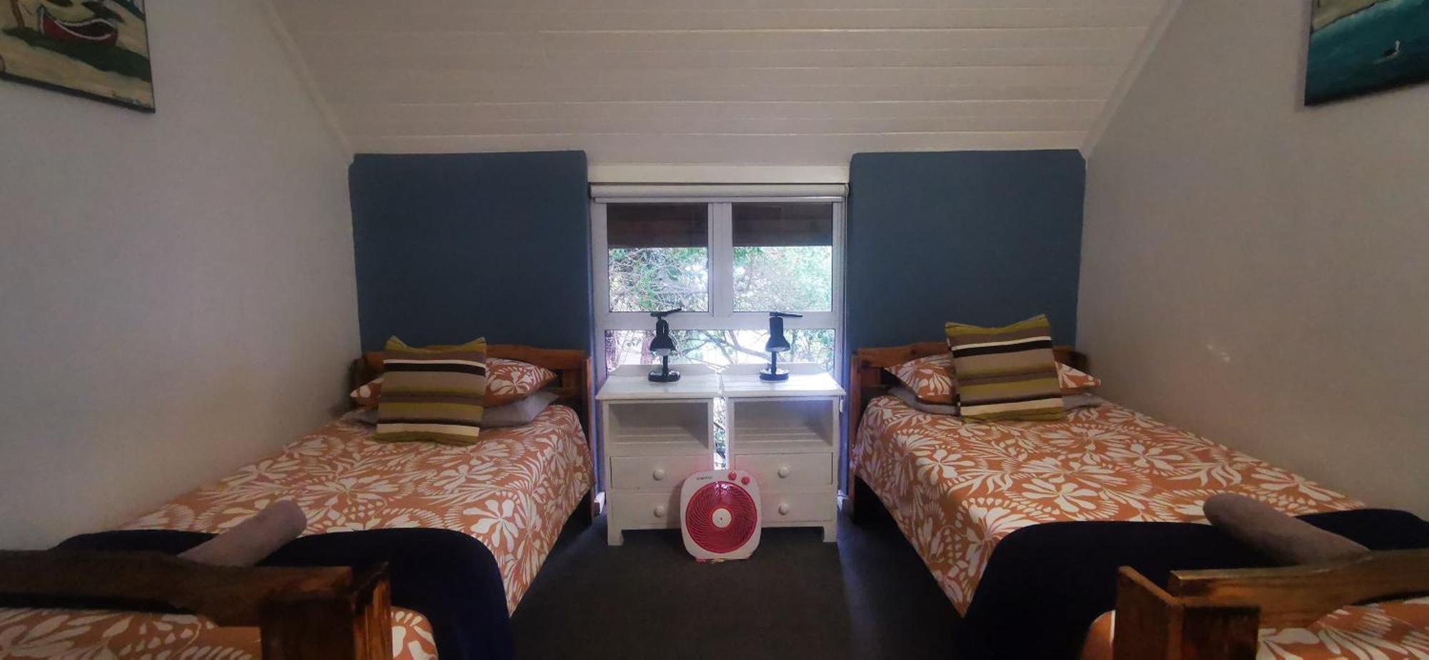 Hermanus Backpackers & Budget Accommodation Extérieur photo