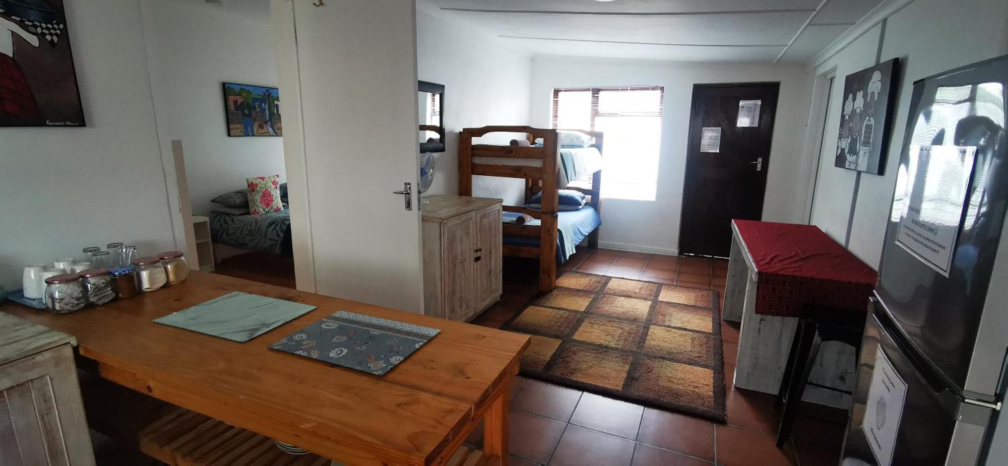 Hermanus Backpackers & Budget Accommodation Extérieur photo