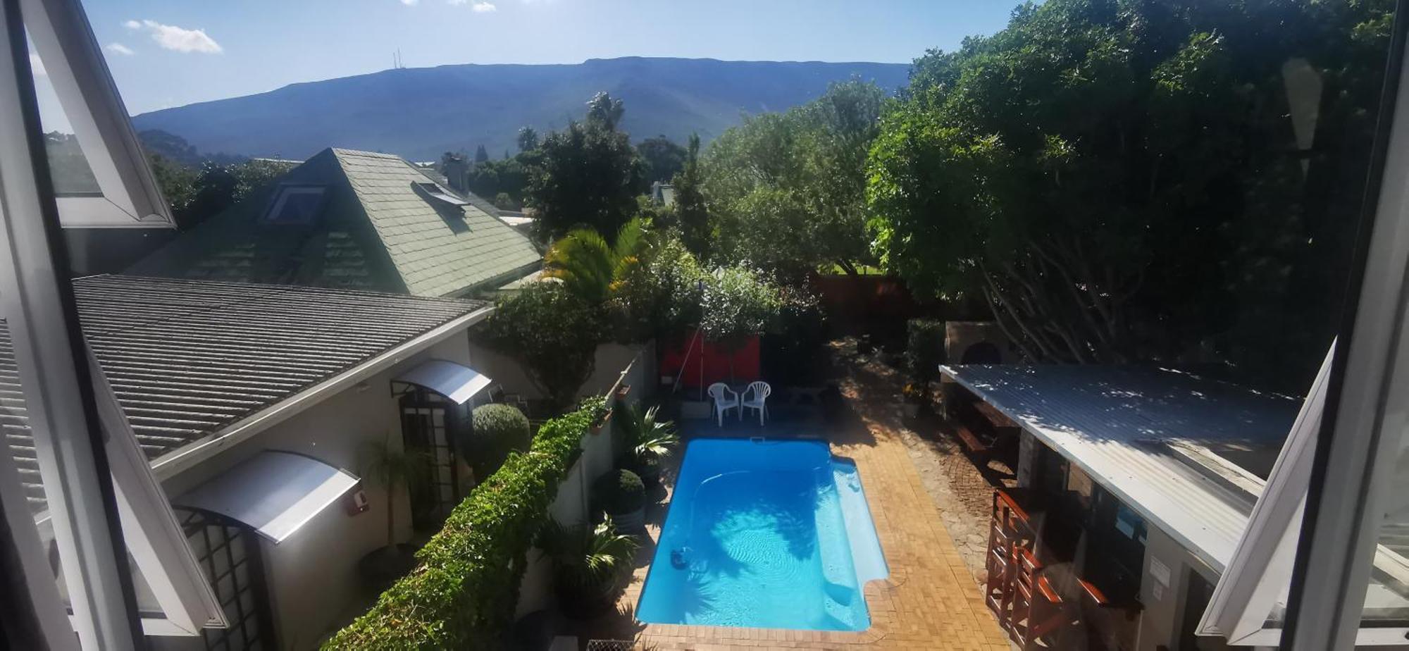 Hermanus Backpackers & Budget Accommodation Extérieur photo